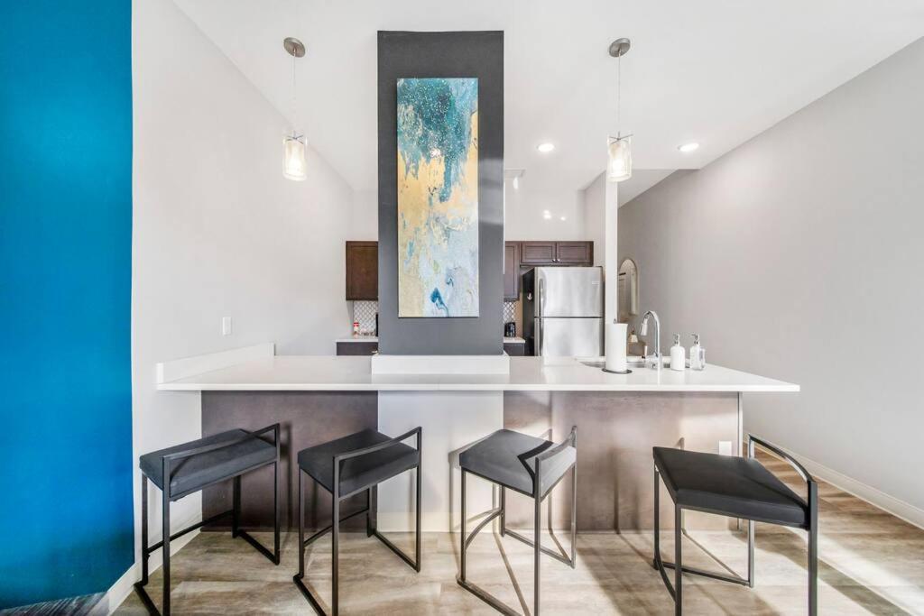 Heart Of Downtown Cleveland, With Free Heated Pool And Gym With Steam 413 * Cleveland